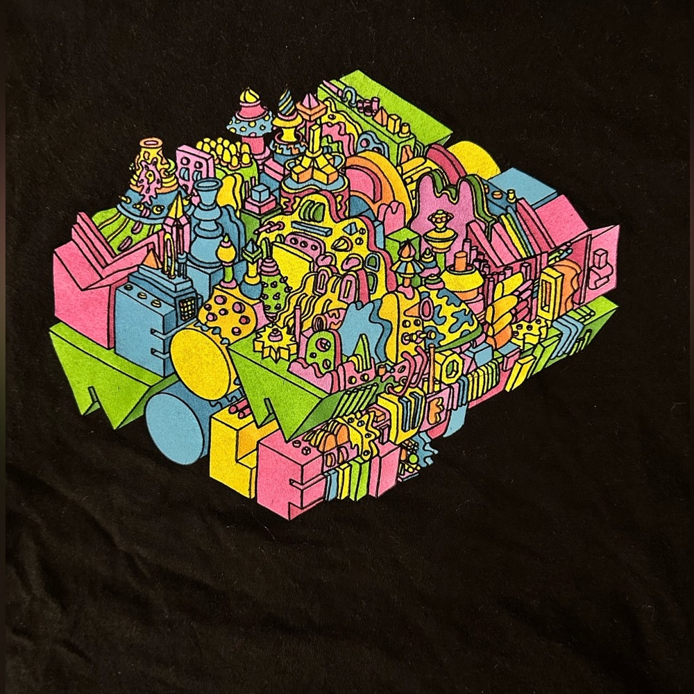 Meow Wolf t-shirt